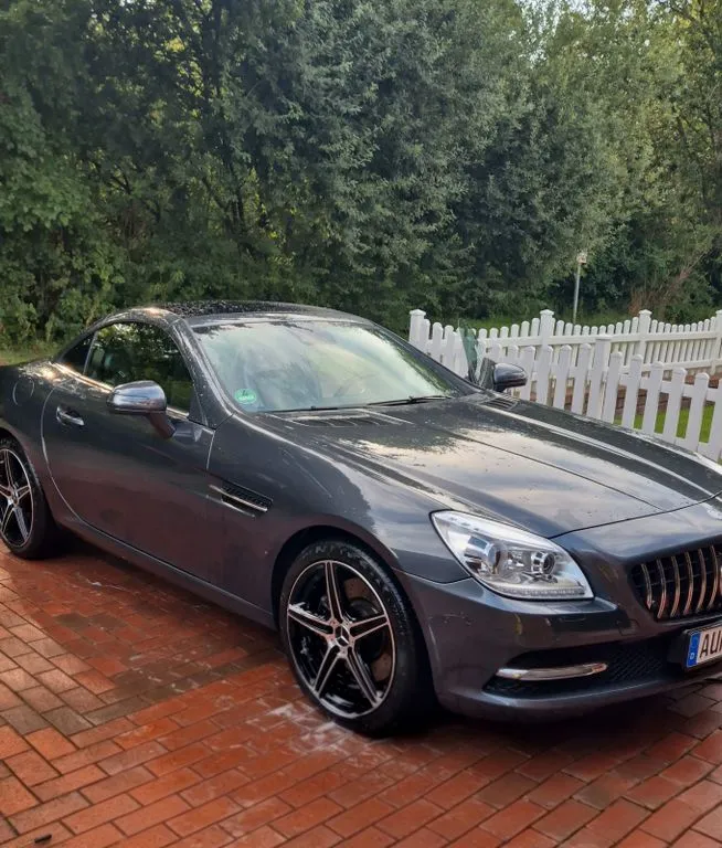 Mercedes-Benz SLK 350
