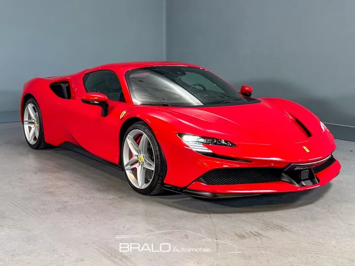 Ferrari SF90