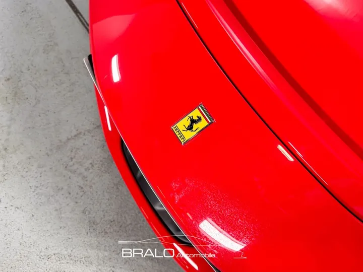 Ferrari SF90