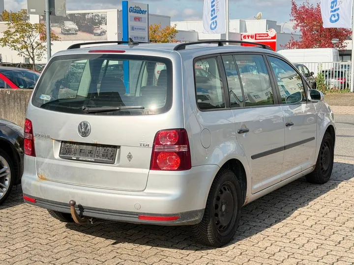Volkswagen Touran
