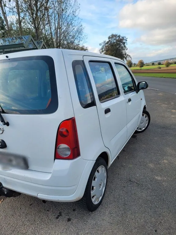 Opel Agila