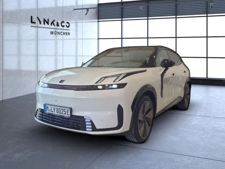 Lynk&Co 08