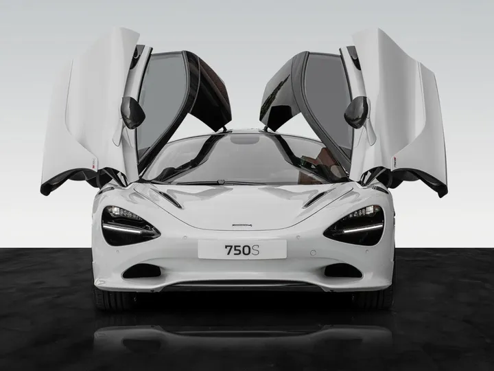 McLaren 750S