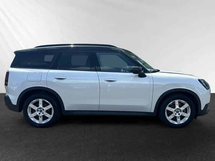 MINI Countryman D (Cooper)