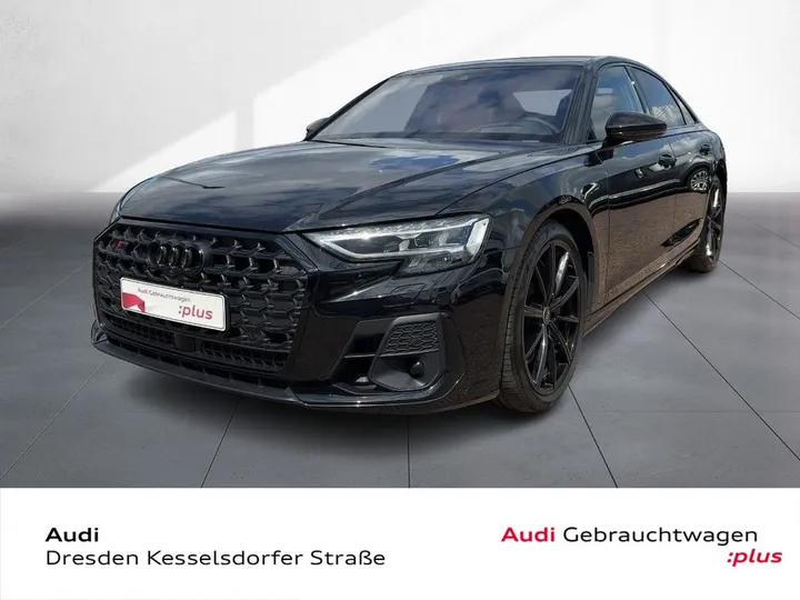 Audi S8