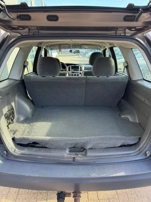 Mazda Tribute