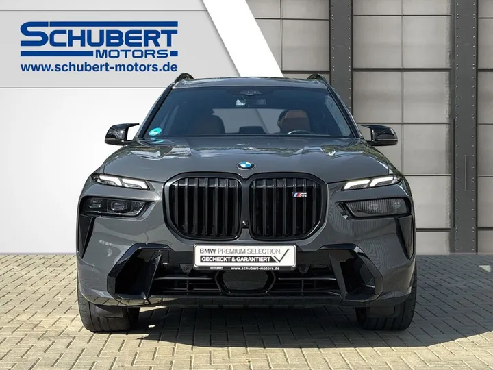 BMW X7 M60