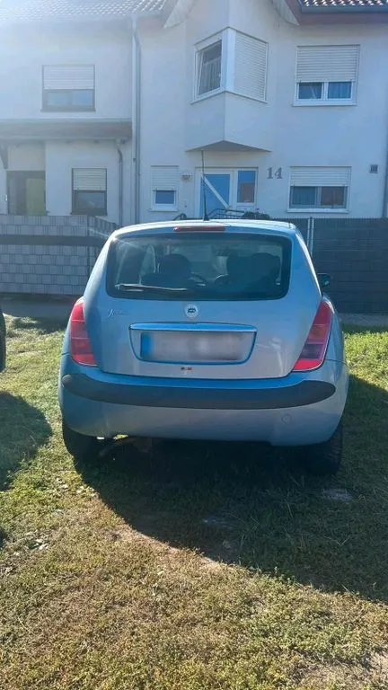 Lancia Ypsilon