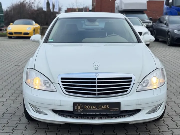 Mercedes-Benz S 320