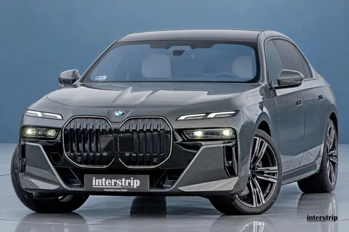 BMW 740