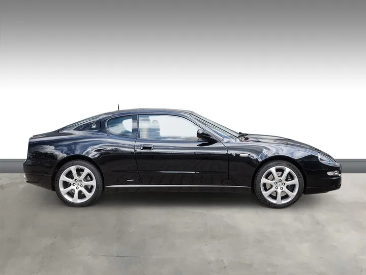 Maserati 4200