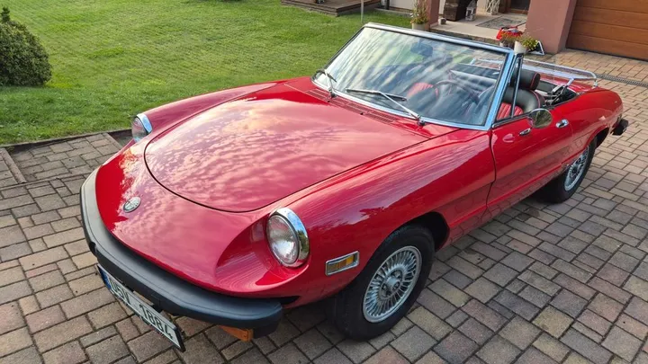Alfa Romeo Spider