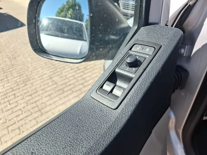 Volkswagen T6 Kombi