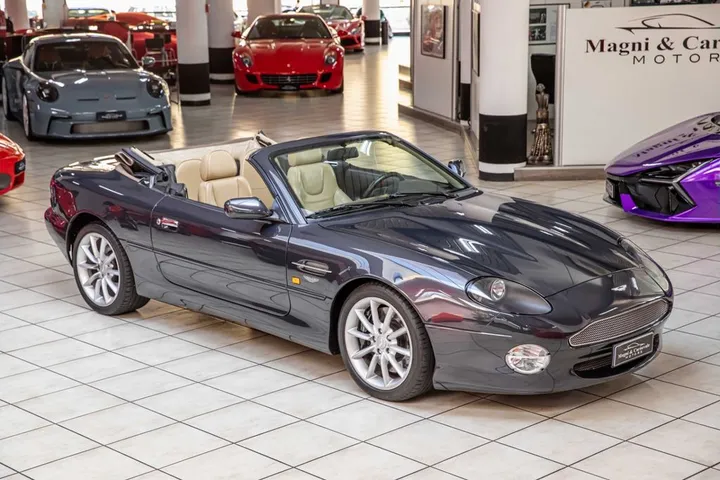 Aston Martin DB7