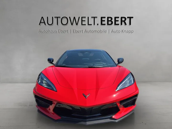 Corvette C8