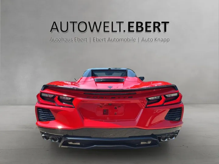 Corvette C8