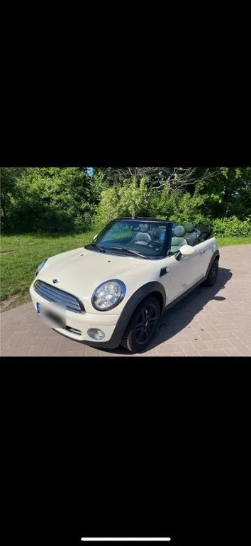 MINI Cooper Cabrio