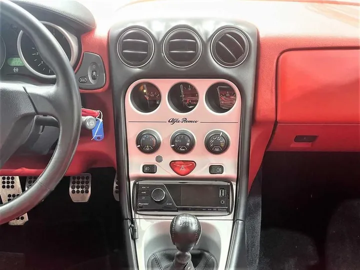 Alfa Romeo GTV