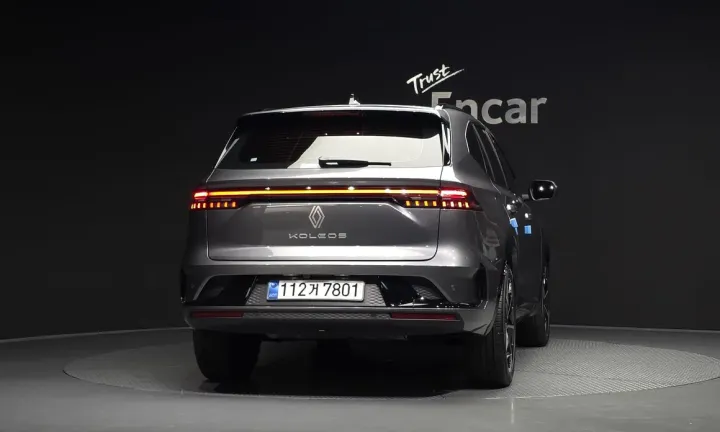 Renault-KoreaSamsung Grand Koleos