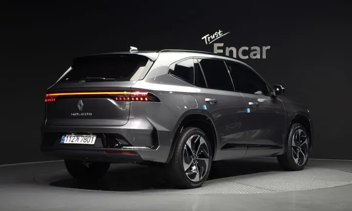 Renault-KoreaSamsung Grand Koleos