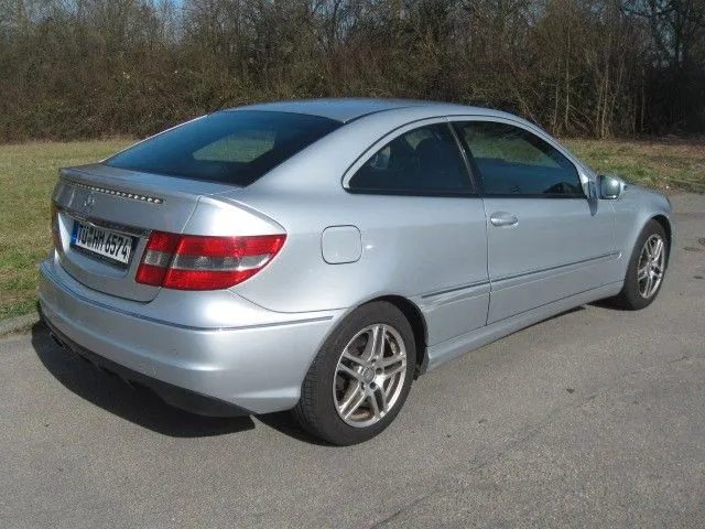 Mercedes-Benz CLC 200
