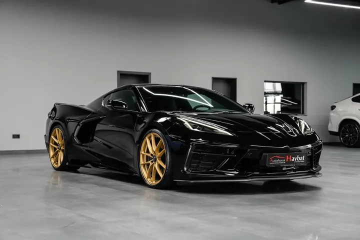 Corvette C8