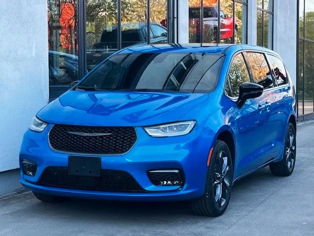 Chrysler Pacifica