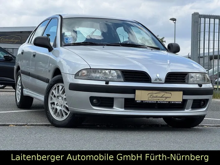 Mitsubishi Carisma