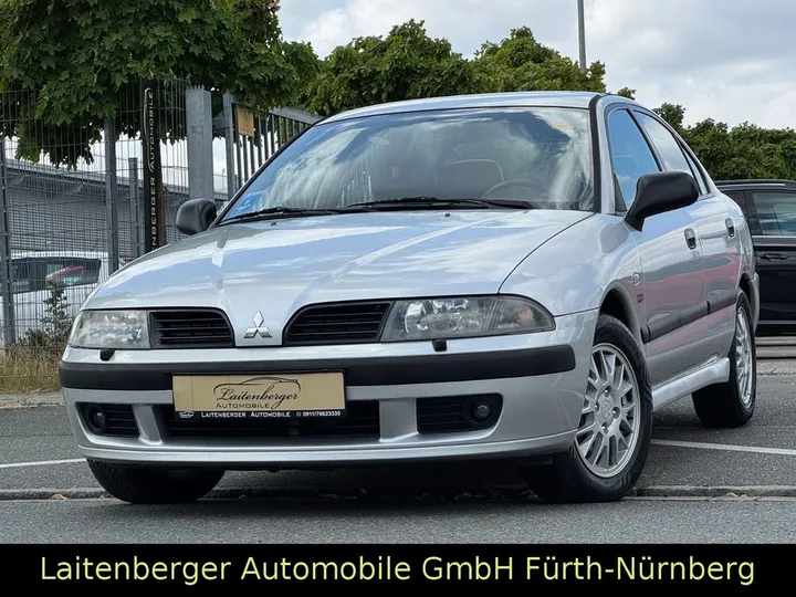 Mitsubishi Carisma