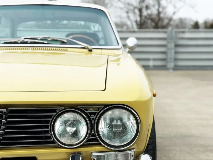 Alfa Romeo GTV