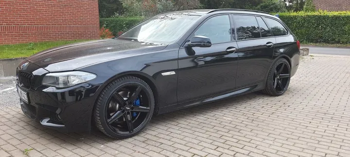 BMW 525