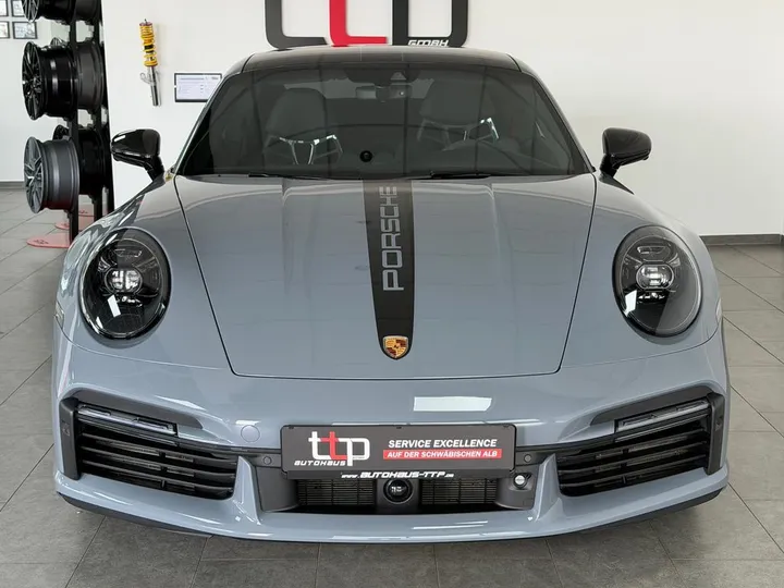 Porsche 992