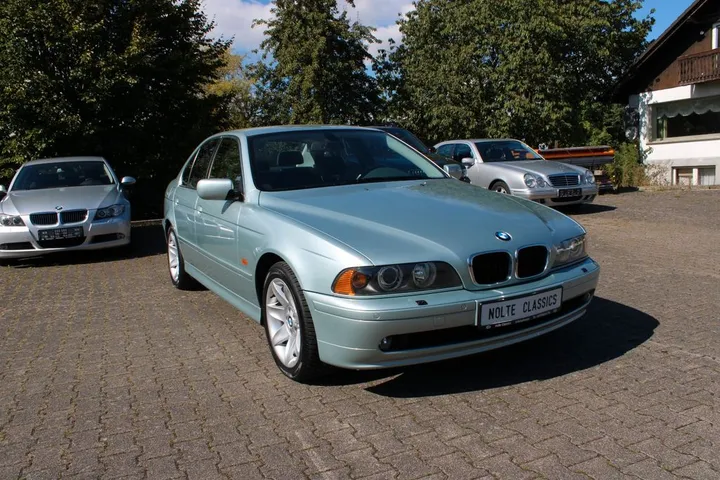 BMW 520