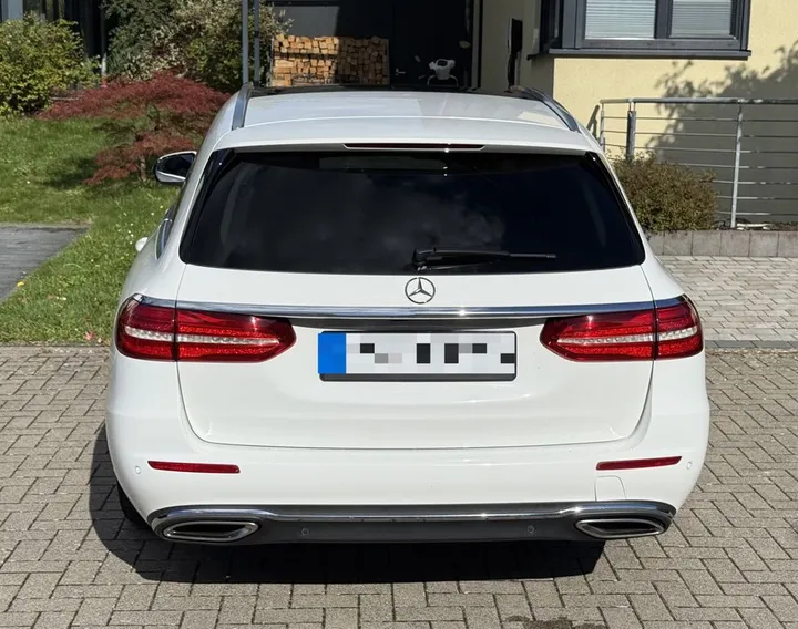 Mercedes-Benz 250