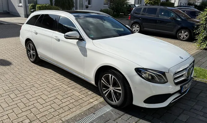 Mercedes-Benz 250