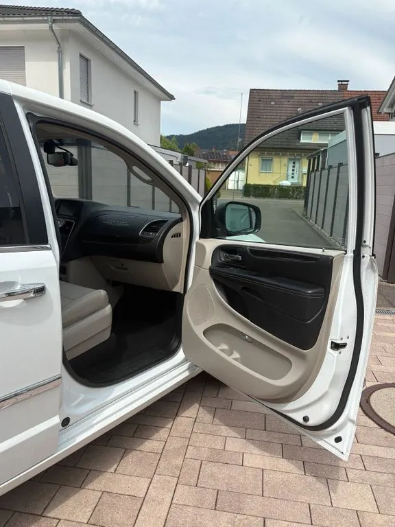 Chrysler Grand Voyager
