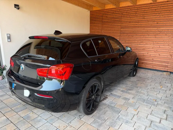BMW 120