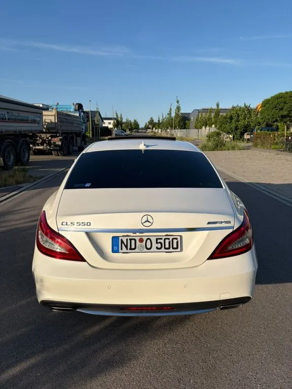 Mercedes-Benz CLS 500