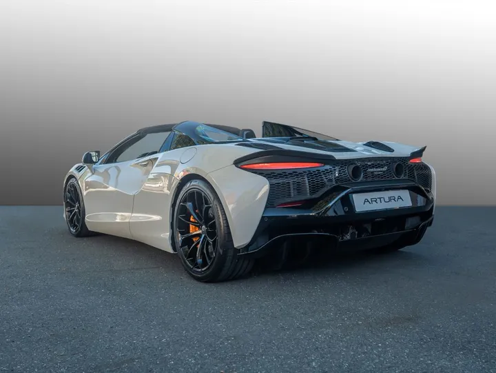 McLaren Artura