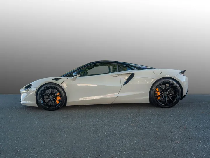 McLaren Artura