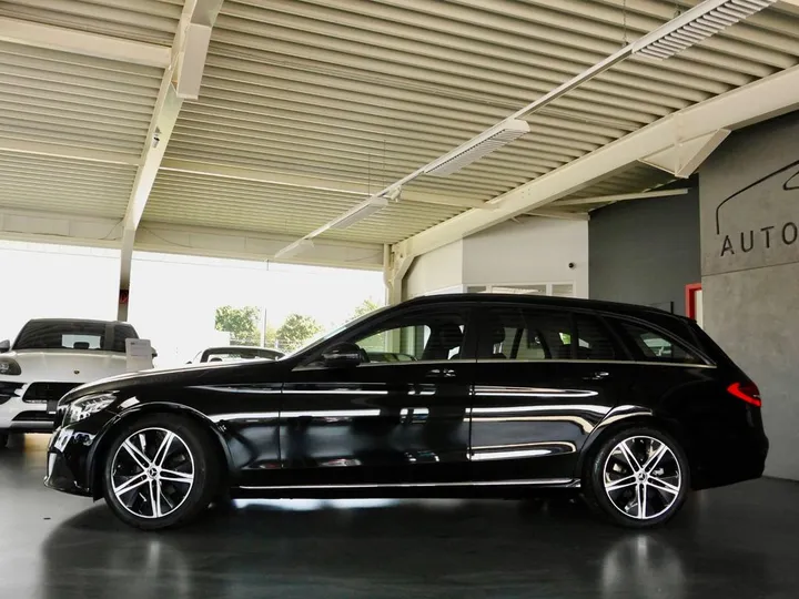 Mercedes-Benz C 200