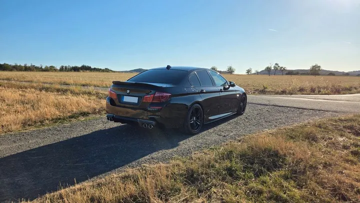 BMW 550