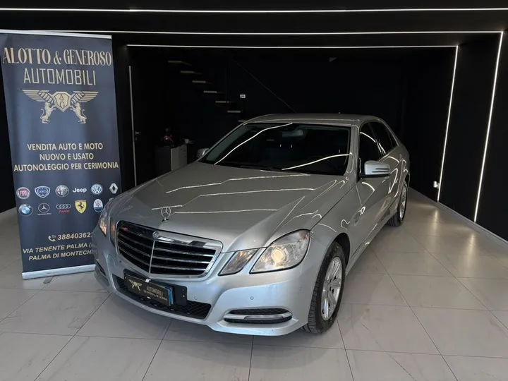 Mercedes-Benz E 220