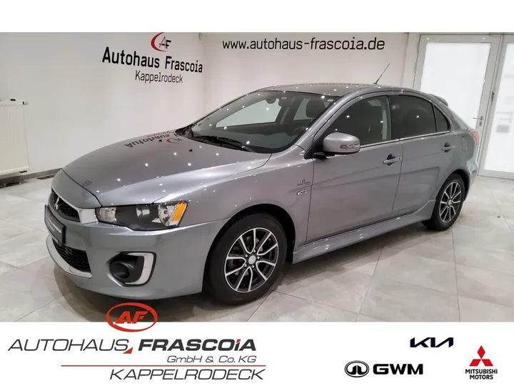 Mitsubishi Lancer