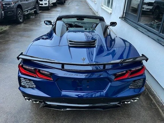 Corvette C8
