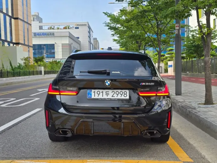 BMW 3-Series