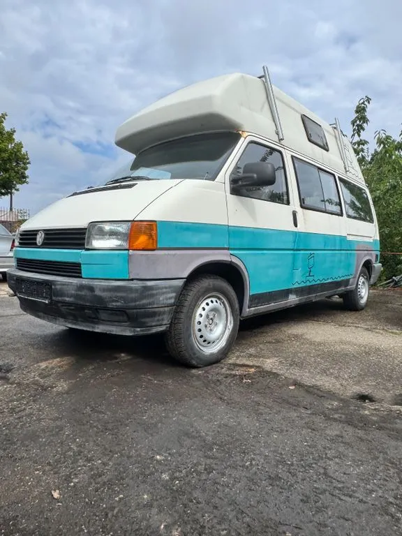 Volkswagen T4 California