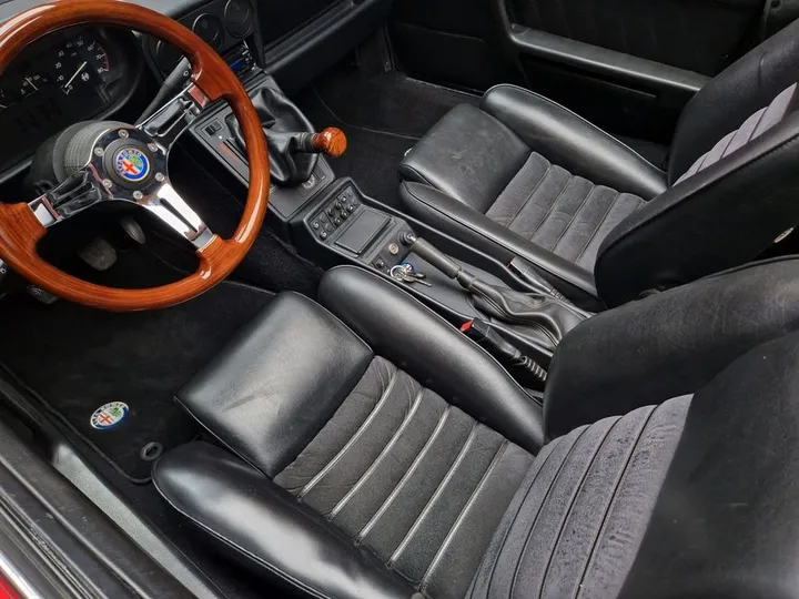 Alfa Romeo Spider