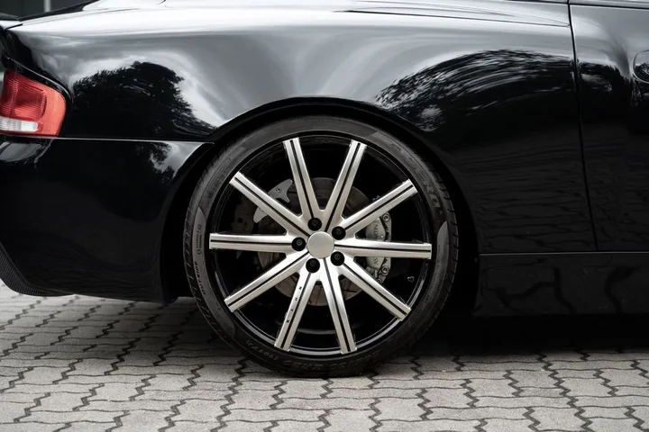 Aston Martin Vanquish