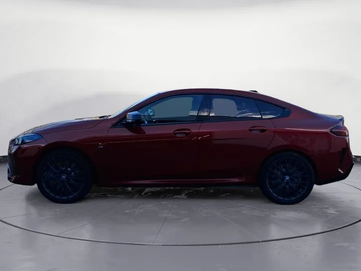 BMW M235